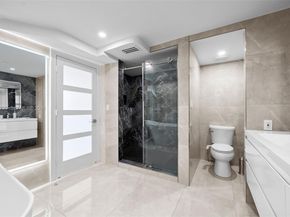 19667 Turnberry Way 20B, Aventura FL 33180