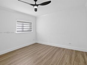 730 N 72nd Way, Hollywood FL 33024