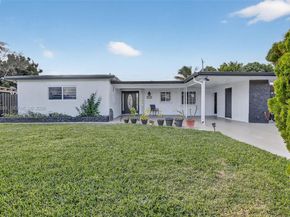 730 N 72nd Way, Hollywood FL 33024
