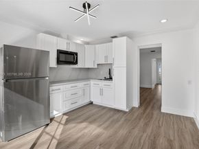 730 N 72nd Way, Hollywood FL 33024