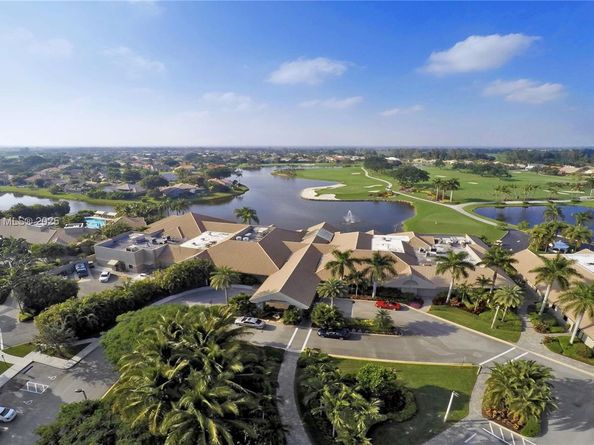 10160 Spyglass, Boca Raton FL 33498