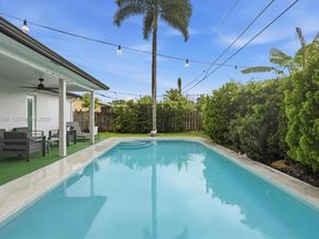11920 NW 31st Pl, Sunrise FL 33323