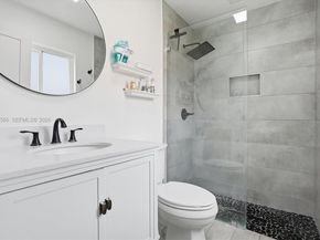 11920 NW 31st Pl, Sunrise FL 33323