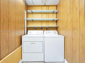 6895 SW 16th St, Miami FL 33155