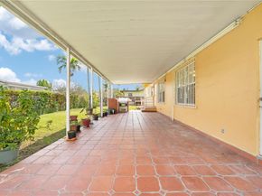 6895 SW 16th St, Miami FL 33155