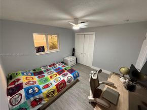 5280 SW 92nd Ter, Cooper City FL 33328