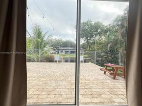 5280 SW 92nd Ter, Cooper City FL 33328