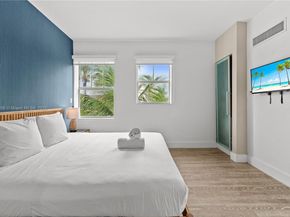 1060 Ocean Dr D302, Miami Beach FL 33139