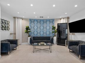 1060 Ocean Dr D302, Miami Beach FL 33139