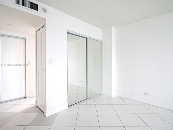 251 174th St 2012, Sunny Isles Beach FL 33160