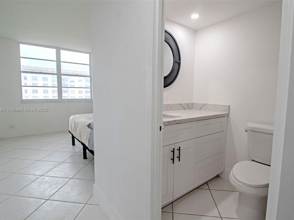 251 174th St 2012, Sunny Isles Beach FL 33160