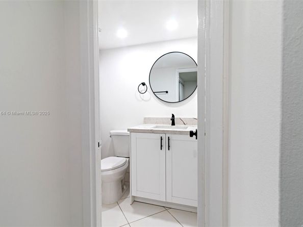 251 174th St 2012, Sunny Isles Beach FL 33160
