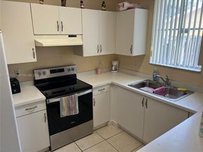 1489 SW 1 St, Homestead FL 33030