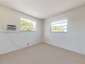 3821 NE 16th Ave, Oakland Park FL 33334