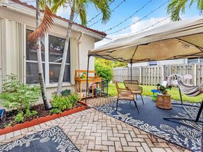 13174 NW 9th Ct, Pembroke Pines FL 33028