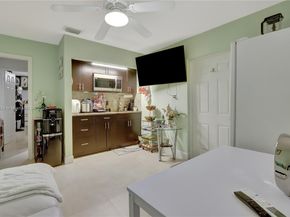 15801 NW 47th Ave, Miami Gardens FL 33054