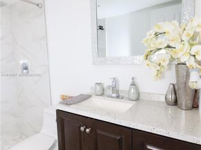 2635 W 67th Pl 1412, Hialeah FL 33016