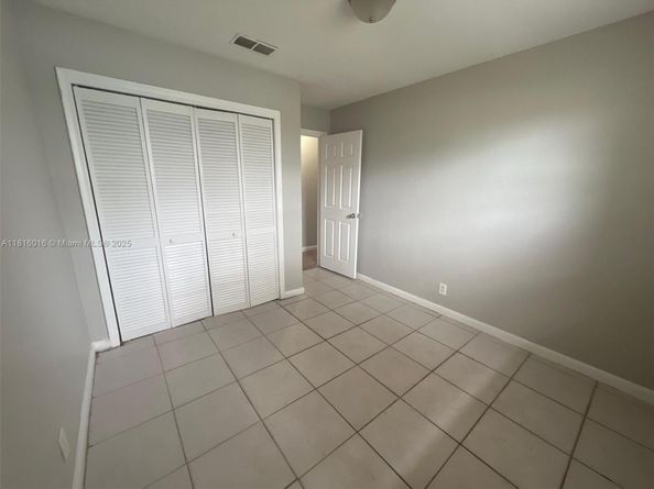 6359 SW 1st St, Margate FL 33068