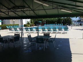 800 Parkview Dr 416, Hallandale Beach FL 33009