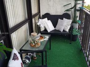 800 Parkview Dr 416, Hallandale Beach FL 33009