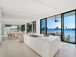 33 E Dilido Dr, Miami Beach FL 33139