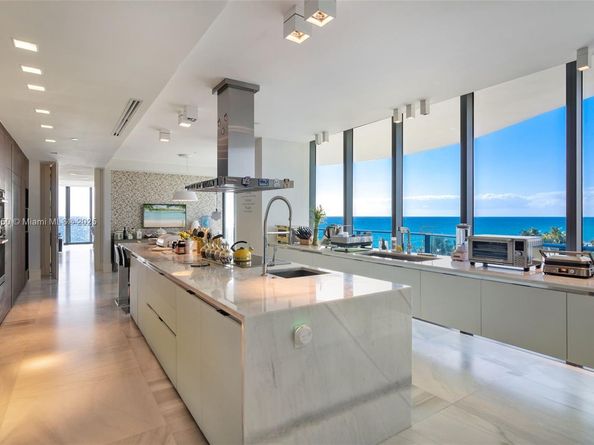 19575 Collins Ave 5, Sunny Isles Beach FL 33160