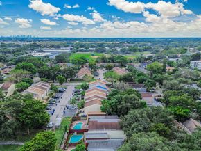 6884 NW 30th Ave, Fort Lauderdale FL 33309