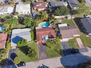 371 NE 42nd Ct, Oakland Park FL 33334
