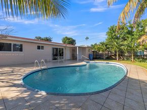371 NE 42nd Ct, Oakland Park FL 33334