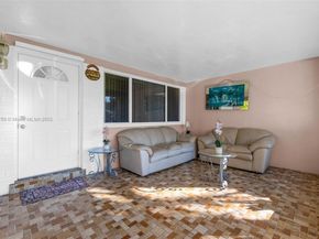 371 NE 42nd Ct, Oakland Park FL 33334