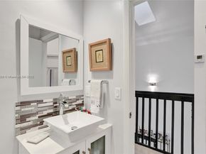 21388 Marina Cove Cir 13G, Aventura FL 33180