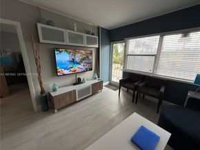 3250 NE 28th St 212, Fort Lauderdale FL 33308