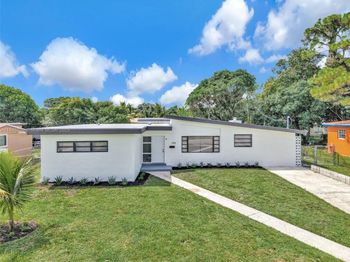 1918 NW 185th St