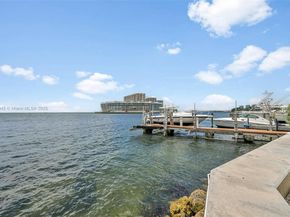 3581 E Glencoe St 207, Miami FL 33133
