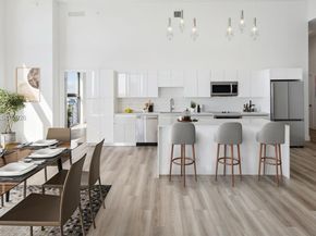 101 Diplomat Pkwy 512, Hallandale Beach FL 33009