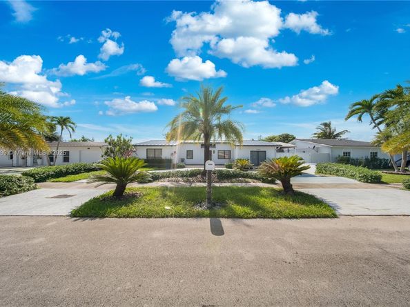 7302 SW 134th Pl, Miami FL 33183