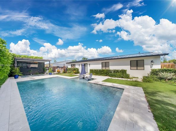 7302 SW 134th Pl, Miami FL 33183