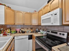 1171 NE 182nd St, North Miami Beach FL 33162