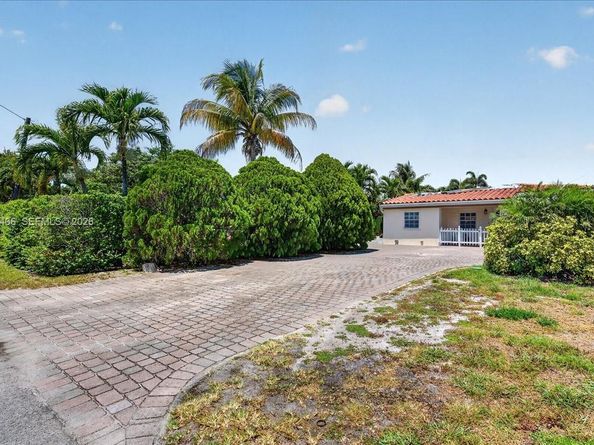 1171 NE 182nd St, North Miami Beach FL 33162