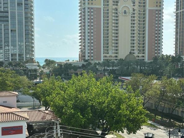 17800 Atlantic Blvd 509, Sunny Isles Beach FL 33160