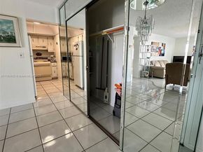 17800 Atlantic Blvd 509, Sunny Isles Beach FL 33160