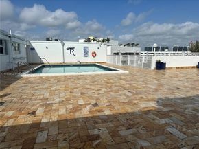 17800 Atlantic Blvd 509, Sunny Isles Beach FL 33160