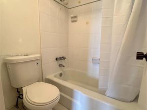 17800 Atlantic Blvd 509, Sunny Isles Beach FL 33160