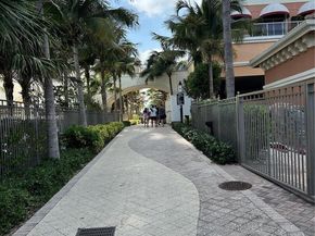17800 Atlantic Blvd 509, Sunny Isles Beach FL 33160