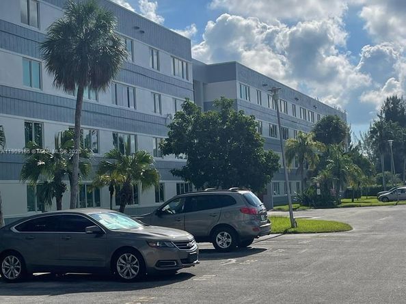 14850 Naranja Lakes Blvd B1G, Homestead FL 33032