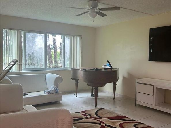 14850 Naranja Lakes Blvd B1G, Homestead FL 33032