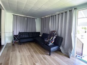 1109 S M St, Lake Worth FL 33460