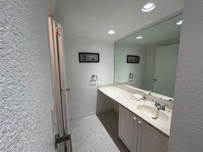 4001 S Ocean Dr 15L, Hollywood FL 33019