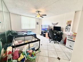 3660 NE 166th St 101 +40' Deeded Dock, North Miami Beach FL 33160
