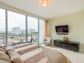 2950 NE 188th ST 504, Aventura FL 33180